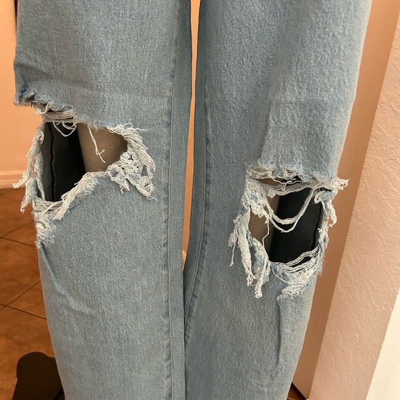 High Rise Baggy Jeans - Picture 6 of 12